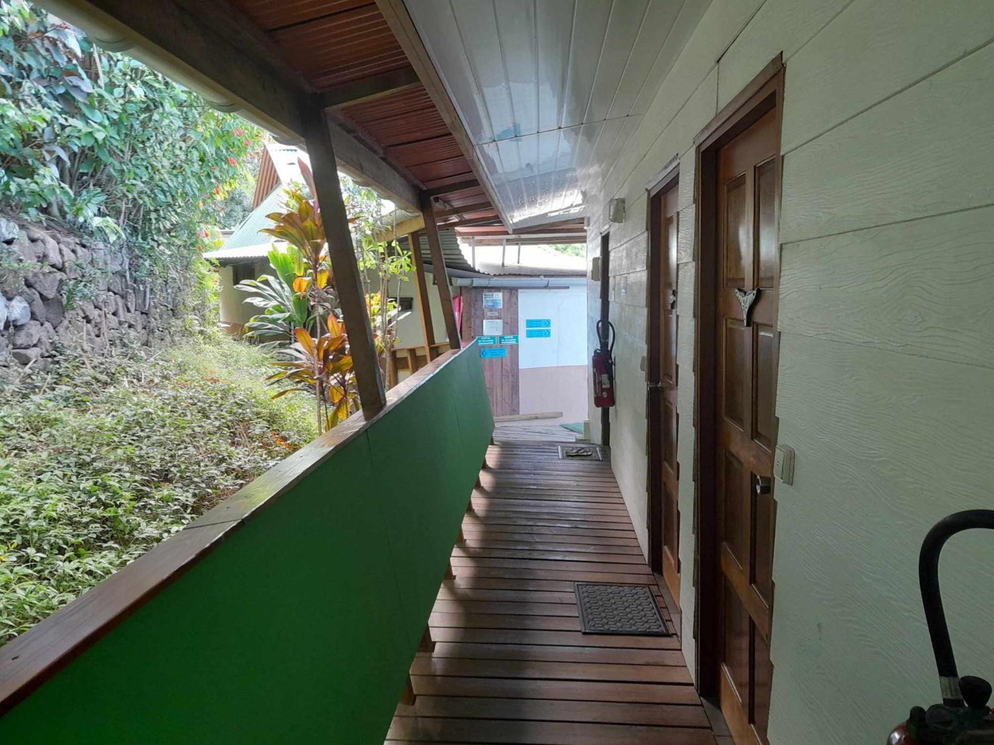 Fare Arana Moorea Guesthouse Atiha Eksteriør bilde